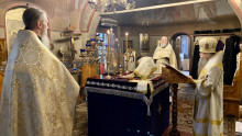 В Лазареву субботу епископ Алексий совершил Божественную Литургию в Даниловом монастыре